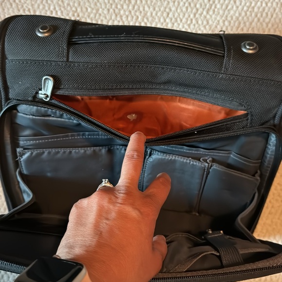 Briggs and Riley computer bag - Picture 3 of 16